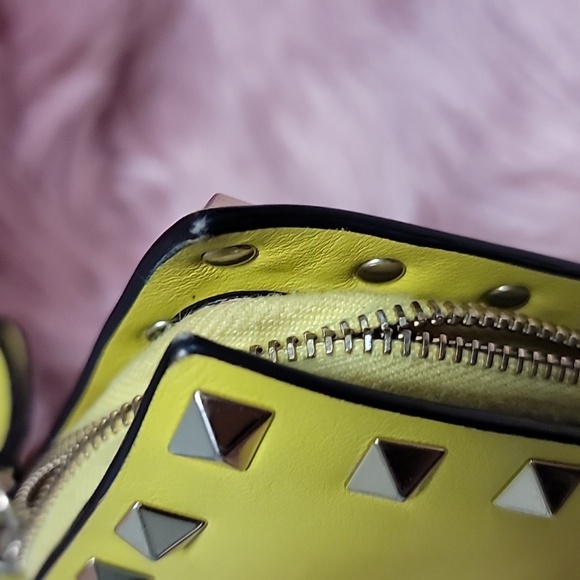 Authentic Valentino Garavani Rockstud Leather wallet - Preloved